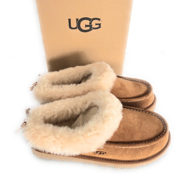 uggs the grove